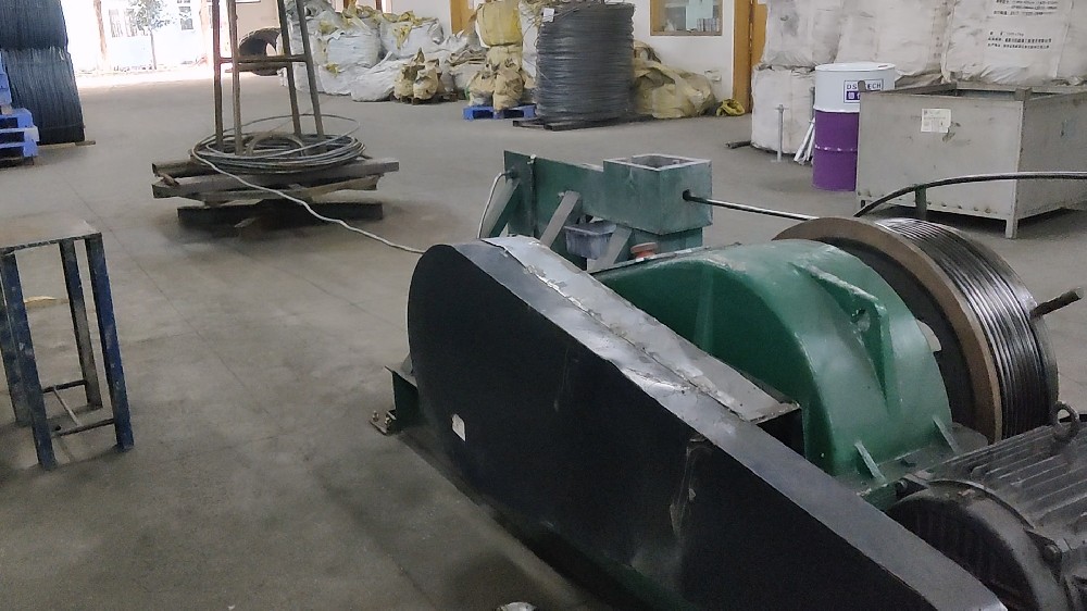 2022年9月16日東莞佳輝公司U型螺栓流水線(xiàn)安裝